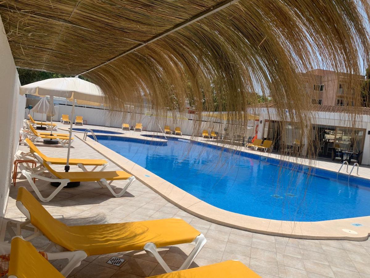 Apartaments La Perla Negra Cala Ratjada  Zewnętrze zdjęcie