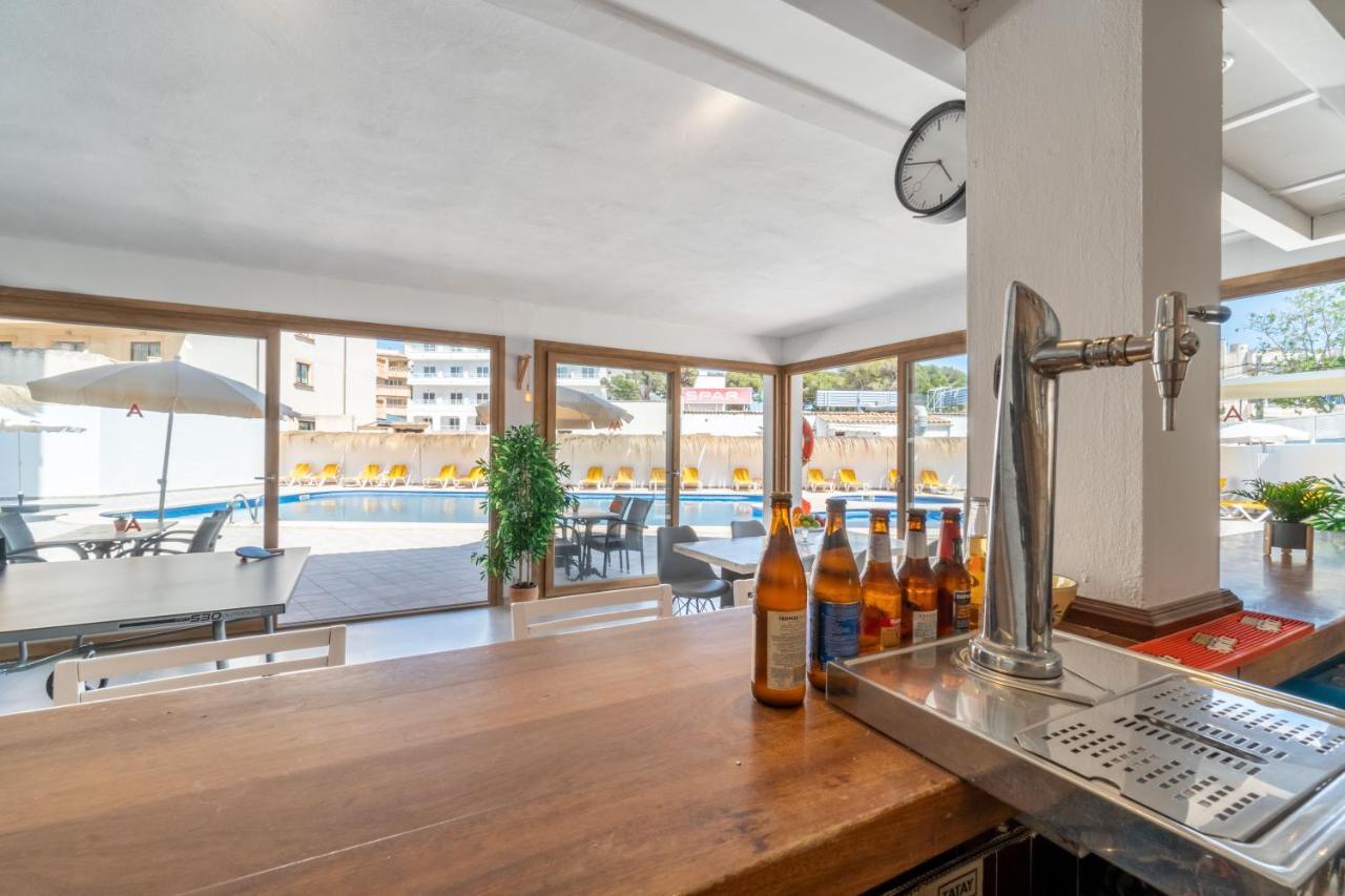 Apartaments La Perla Negra Cala Ratjada  Zewnętrze zdjęcie