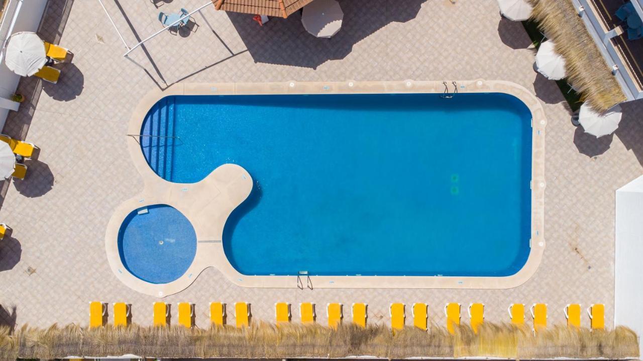 Apartaments La Perla Negra Cala Ratjada  Zewnętrze zdjęcie