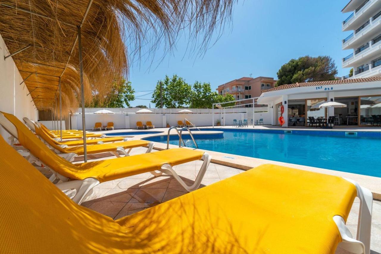 Apartaments La Perla Negra Cala Ratjada  Zewnętrze zdjęcie