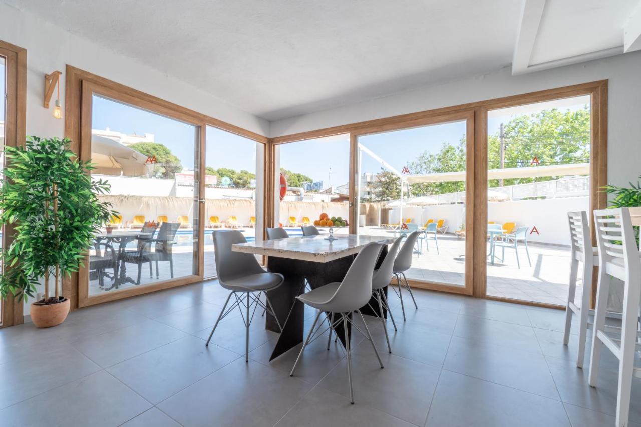 Apartaments La Perla Negra Cala Ratjada  Zewnętrze zdjęcie