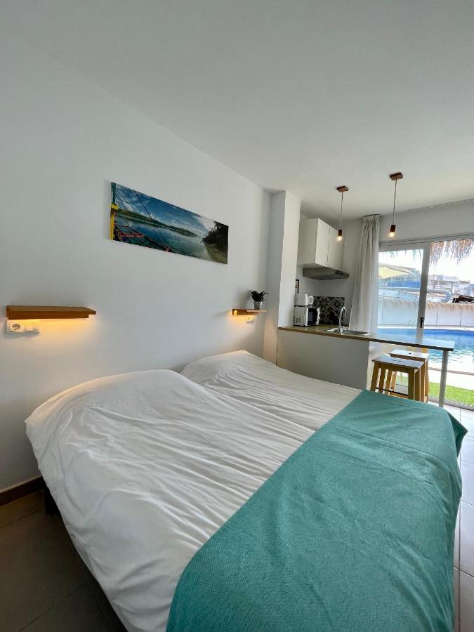 Apartaments La Perla Negra Cala Ratjada  Zewnętrze zdjęcie